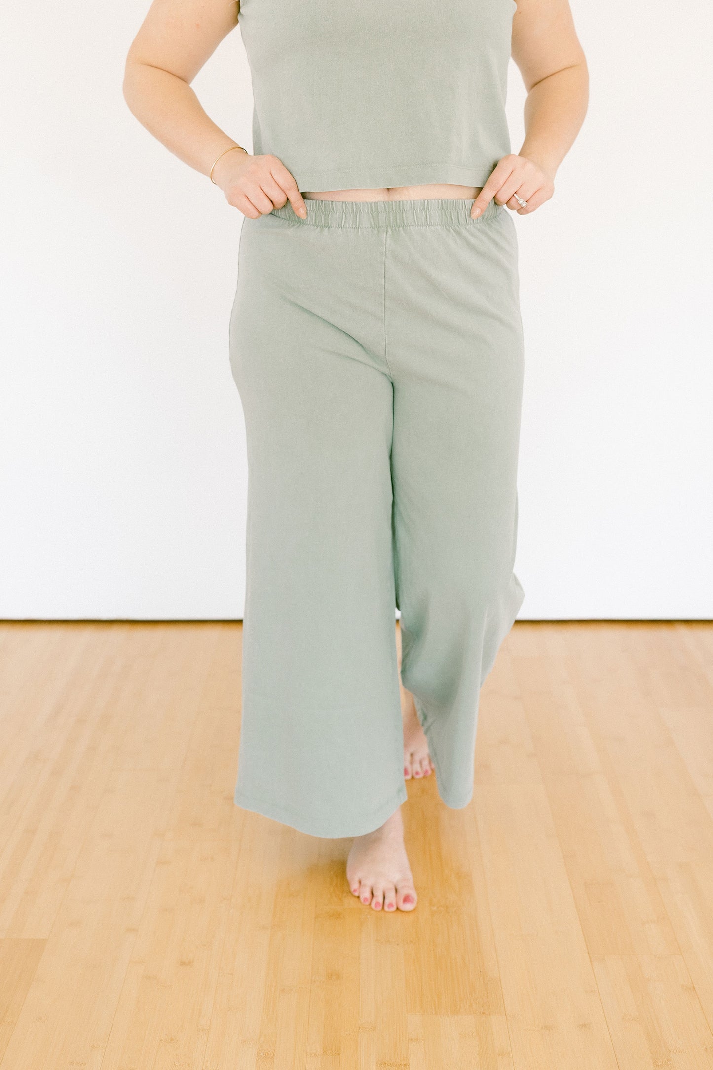 Z SUPPLY - Scout Jersey Flare Pant