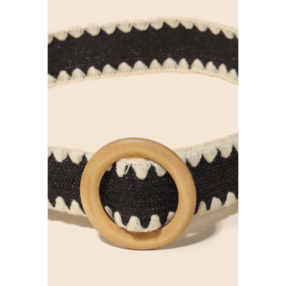 Wooden Round Buckle Braided Fashion Belt in Black