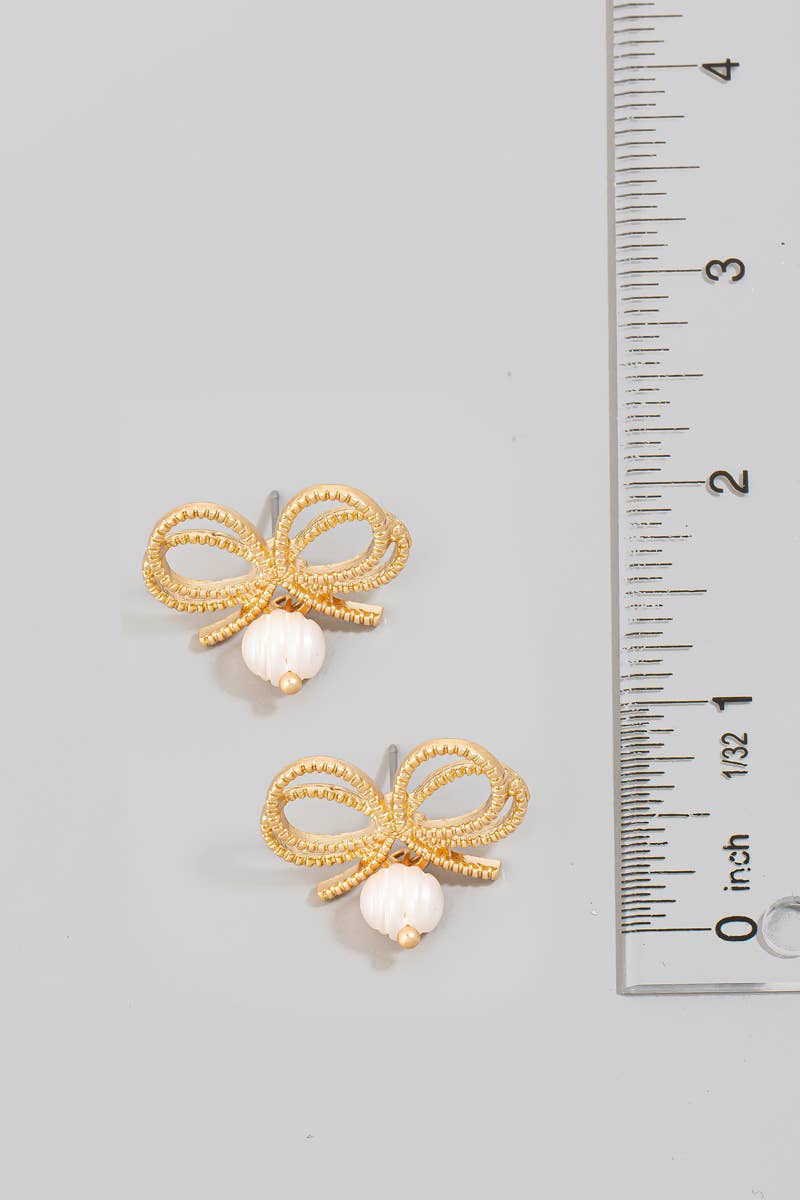 Ribbon Pearl Studs