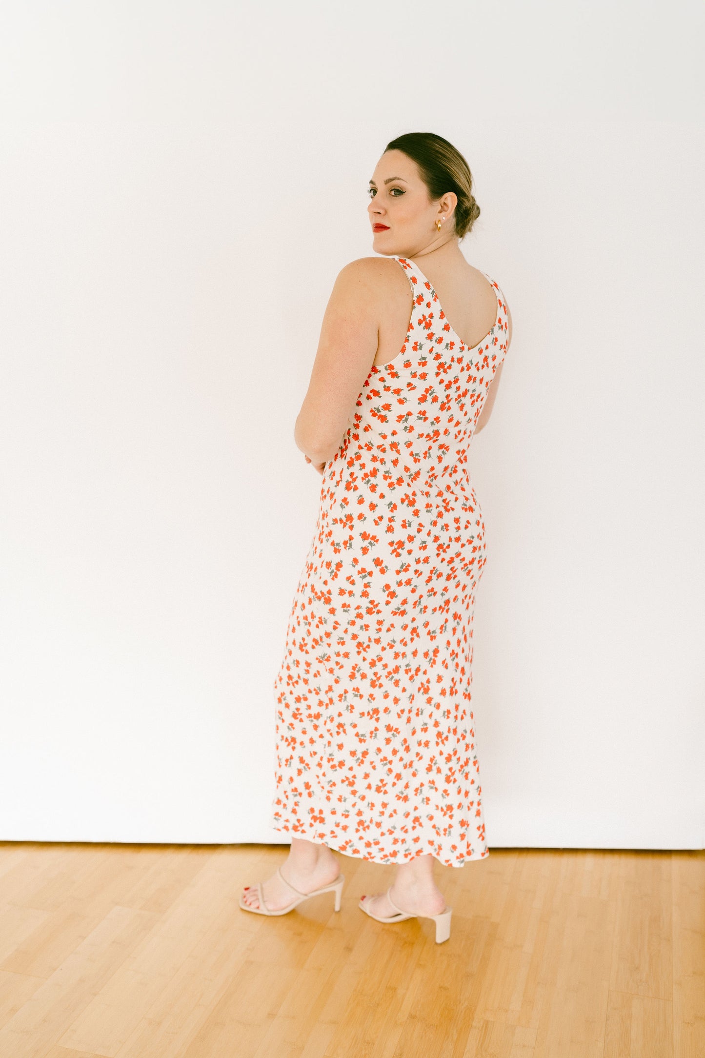 Z SUPPLY- Hana LA Rosa Ditsy Maxi Dress