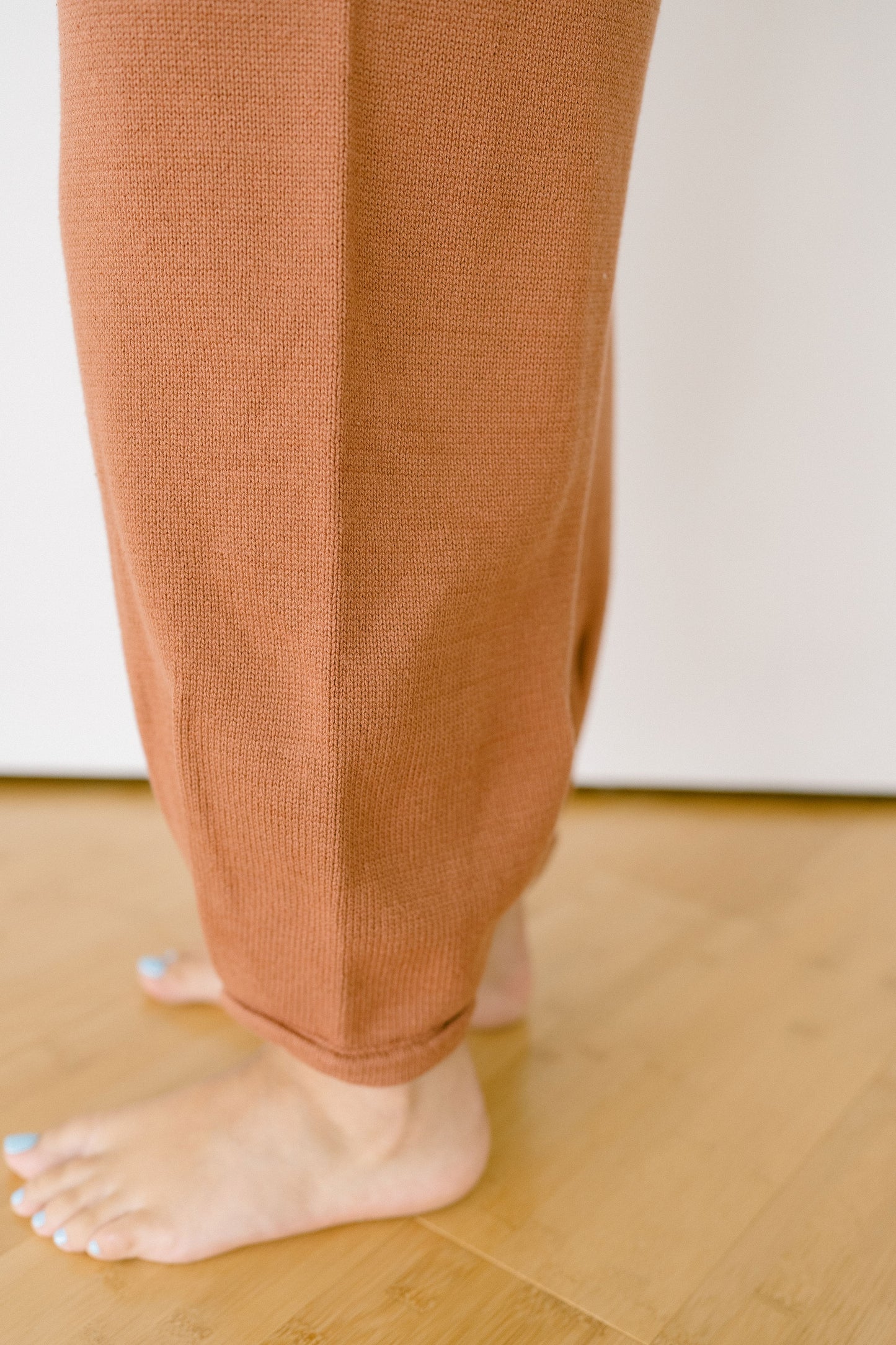 Pleated Bottom Detail Knitted Pants