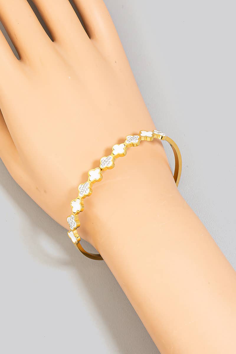 Golden Clover Shell Hinge Bracelet