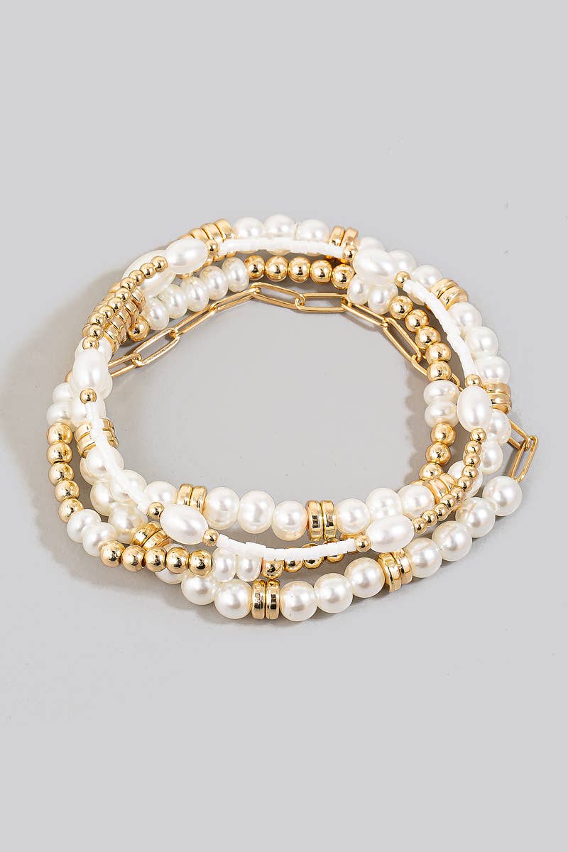 Gleaming Pearl Bracelet Set