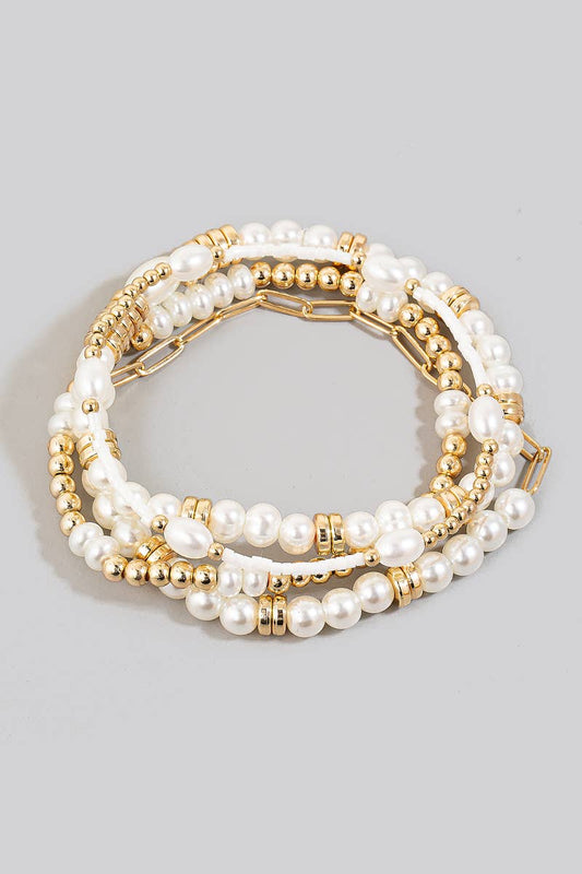 Gleaming Pearl Bracelet Set