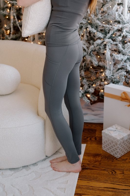 Finish Strong Active Leggings